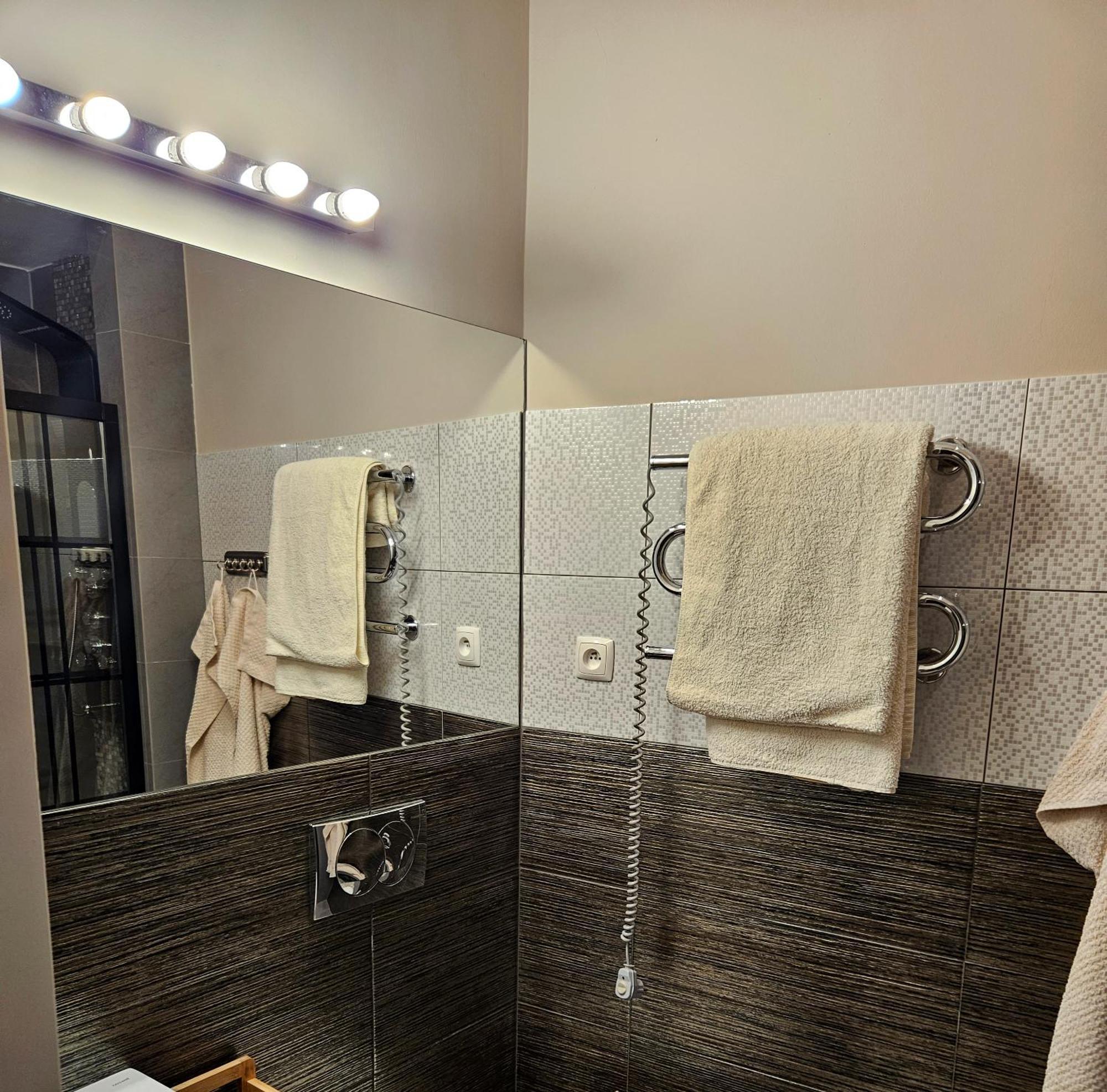 Appartamento Sara -Mikolajska - Rynek - Netflix Hydromassage Cracovia Esterno foto